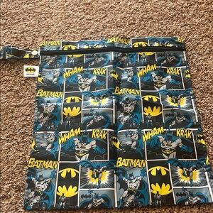 Bumpkins Batman Blue &Yellow Comic Design Bag/for wet items or to carry toys